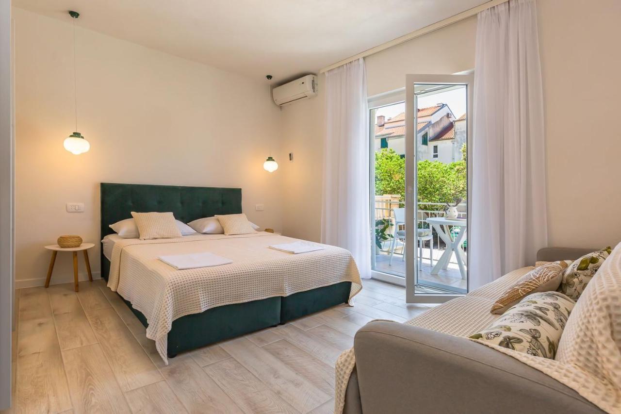 Tatijana Holiday Apartments Makarska Exterior photo