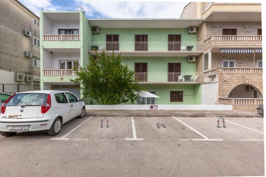 Tatijana Holiday Apartments Makarska Exterior photo